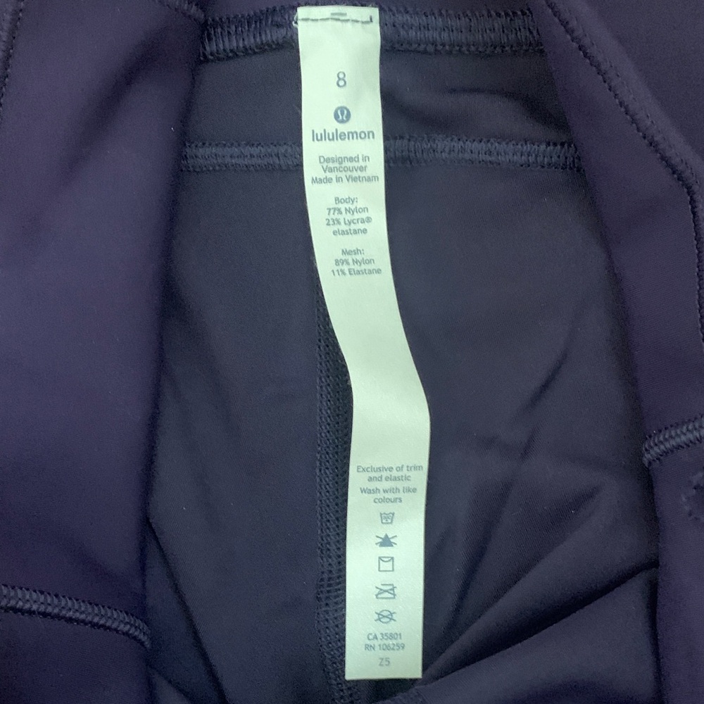 Lululemon In Movement Crop - Picture 9 of 11